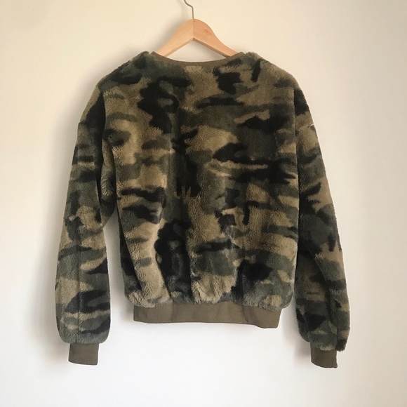 Grace Chow camouflage crewneck sweater - Picture 3 of 4